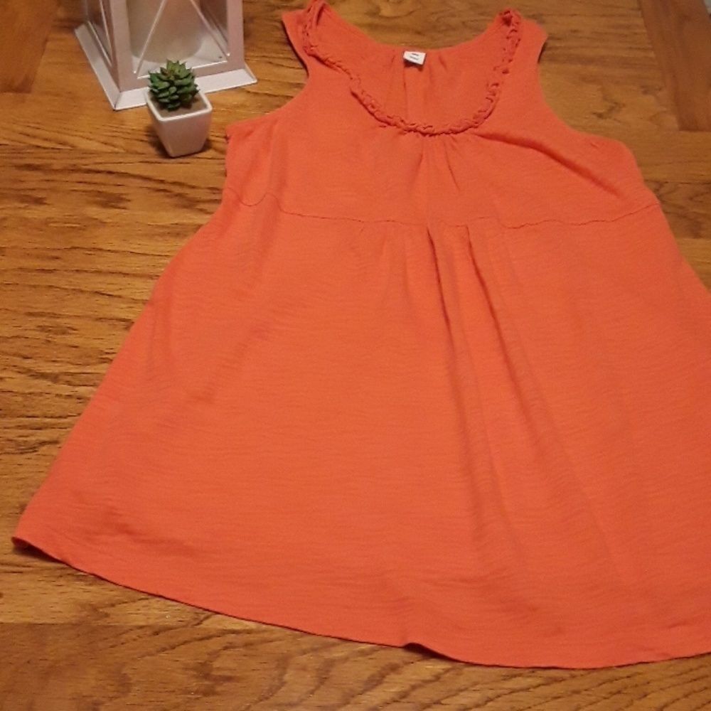 8 for $20 Old Navy Small Tank Top -> Old Navy small tank top